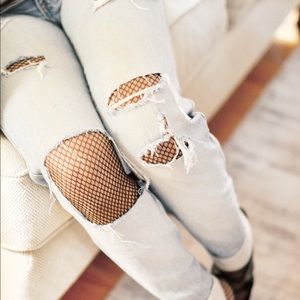 Mudd jeans distressed size 7 ( Levi’s Denim )